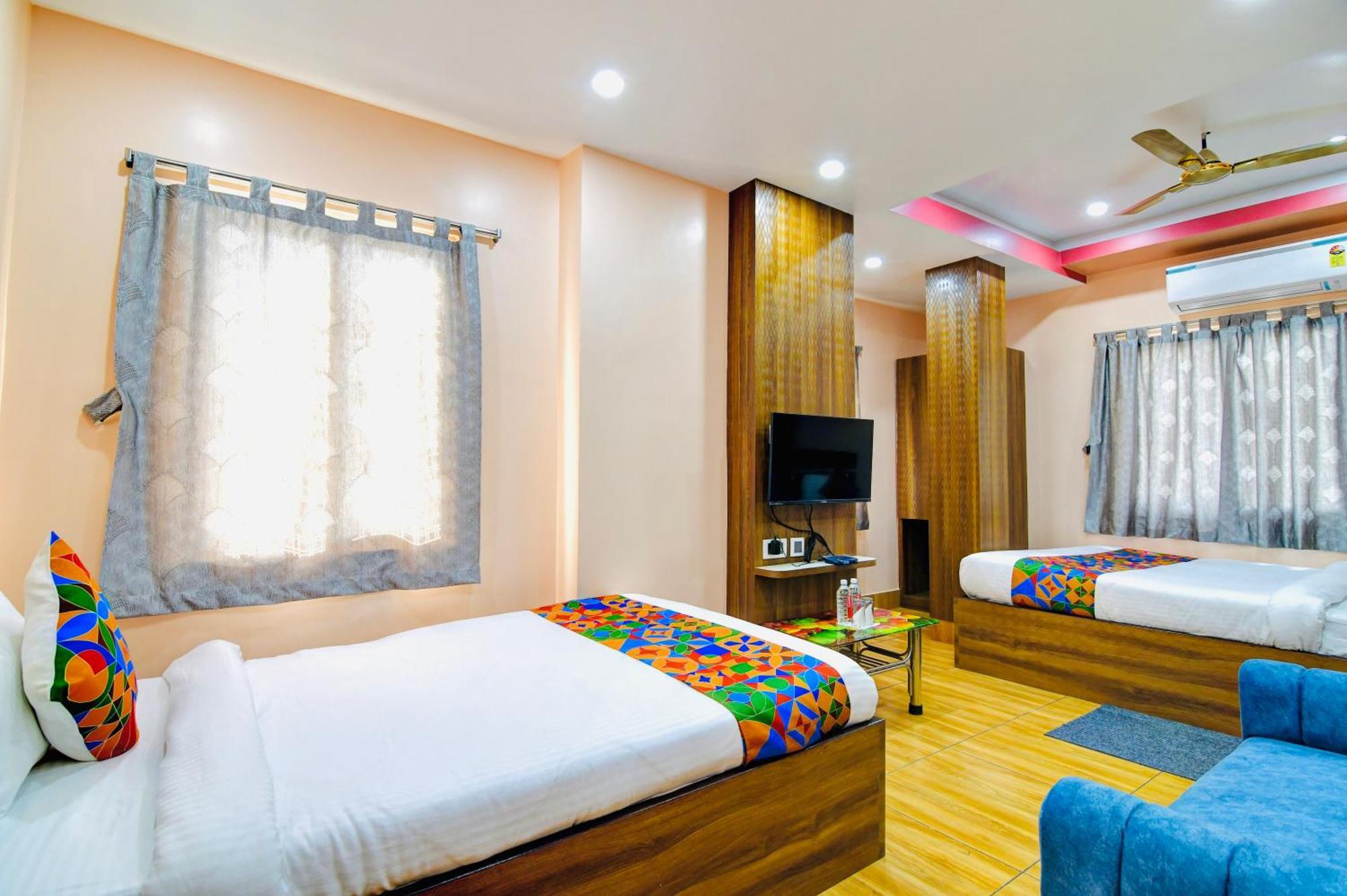 Hotel Kanan Inn コルカタ エクステリア 写真