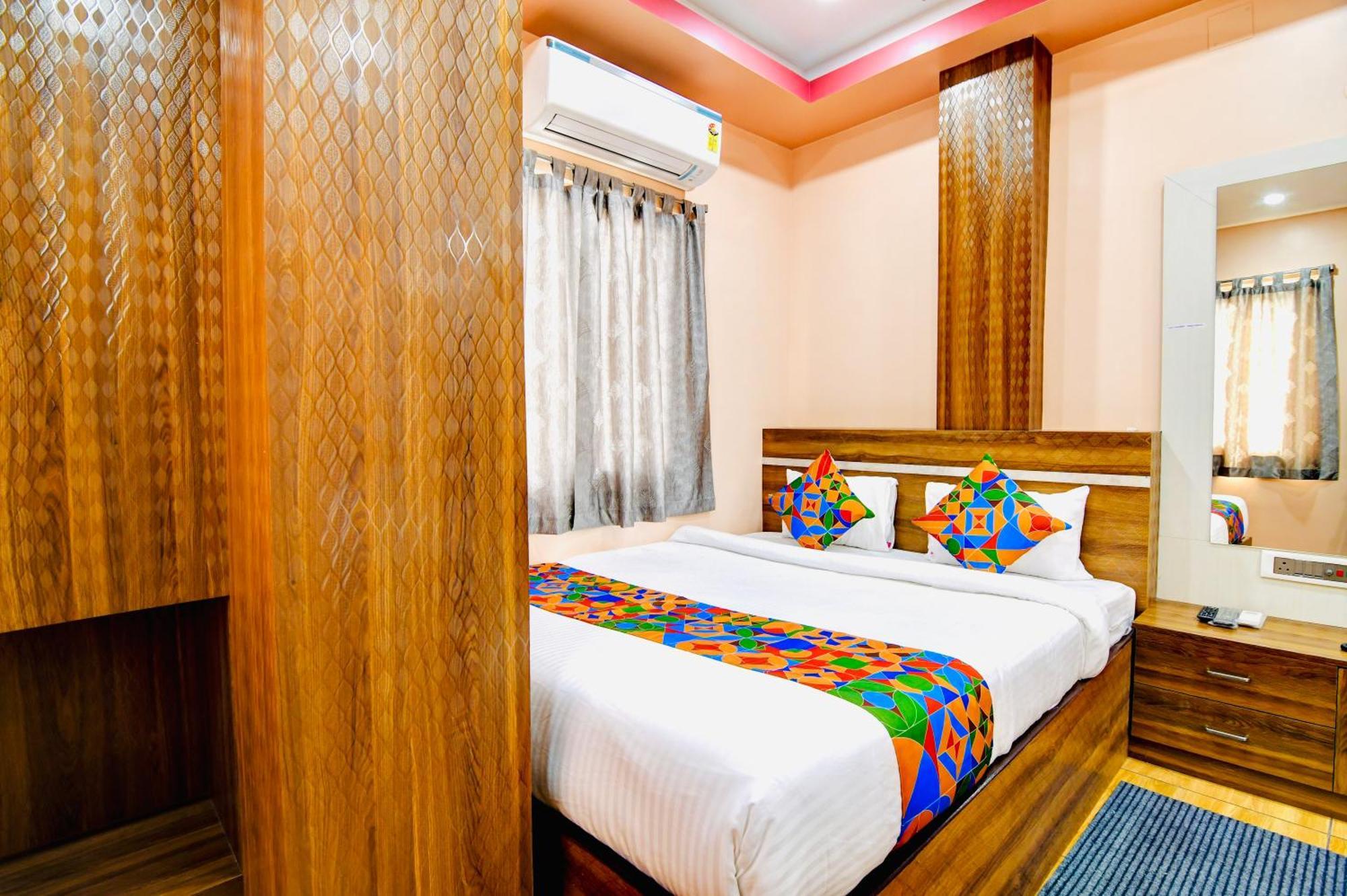 Hotel Kanan Inn コルカタ エクステリア 写真